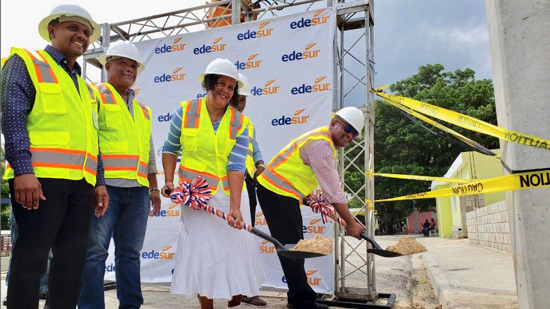 EDESUR da primer palazo para inicio de proyecto en Barahona