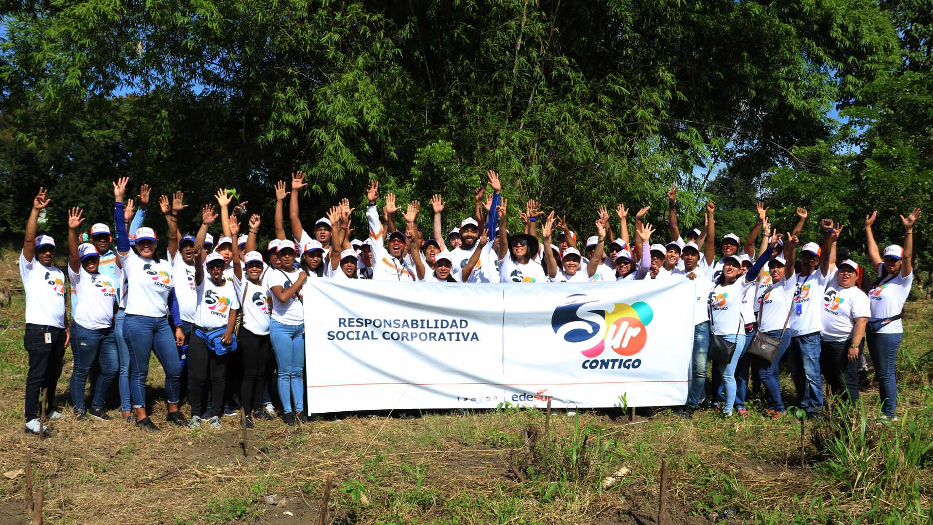 EDESUR realiza jornada reforestación en San Cristóbal