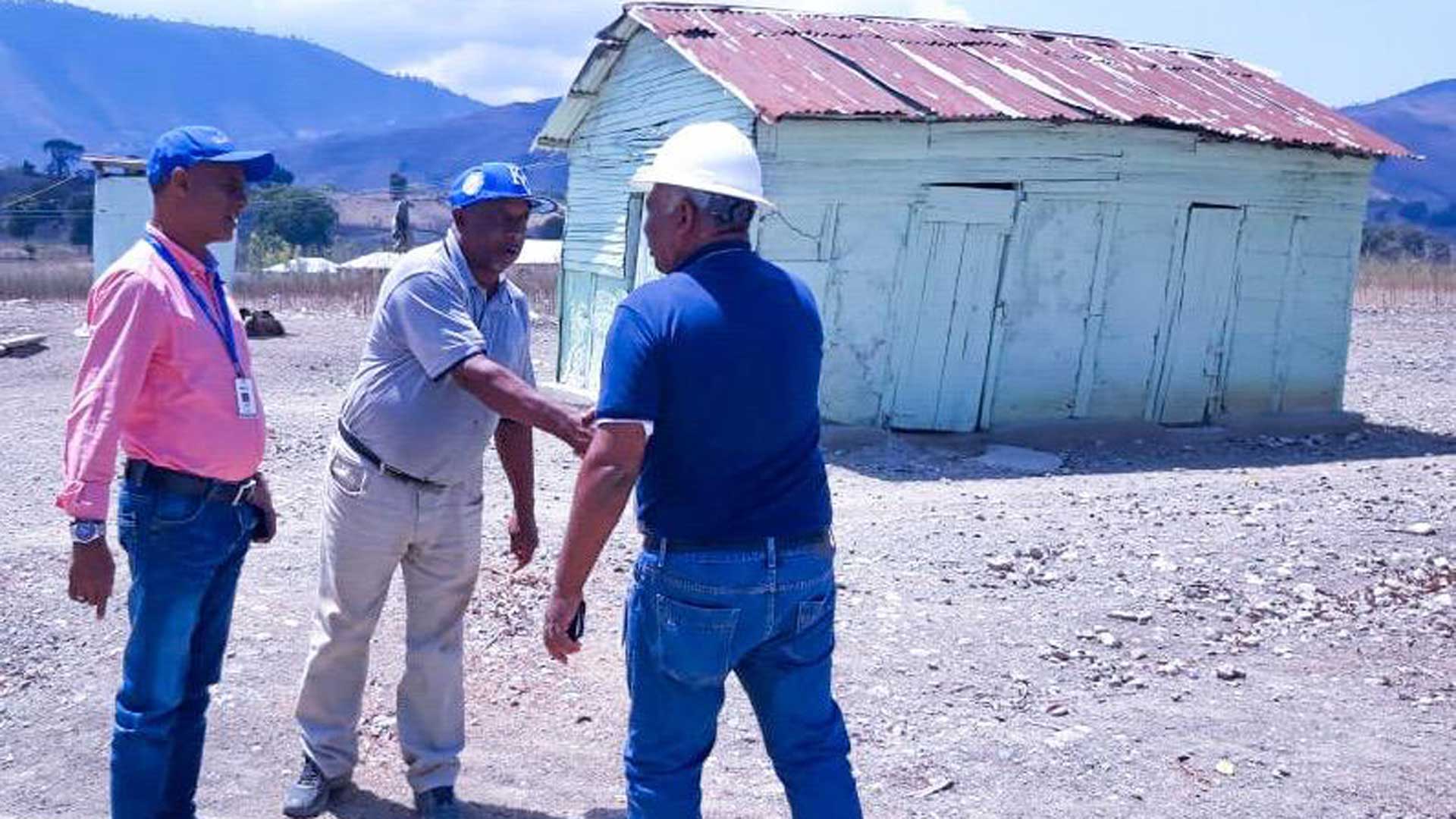 Edesur busca mejorar calidad de vida a 2000 dominicanos de Elías Piña