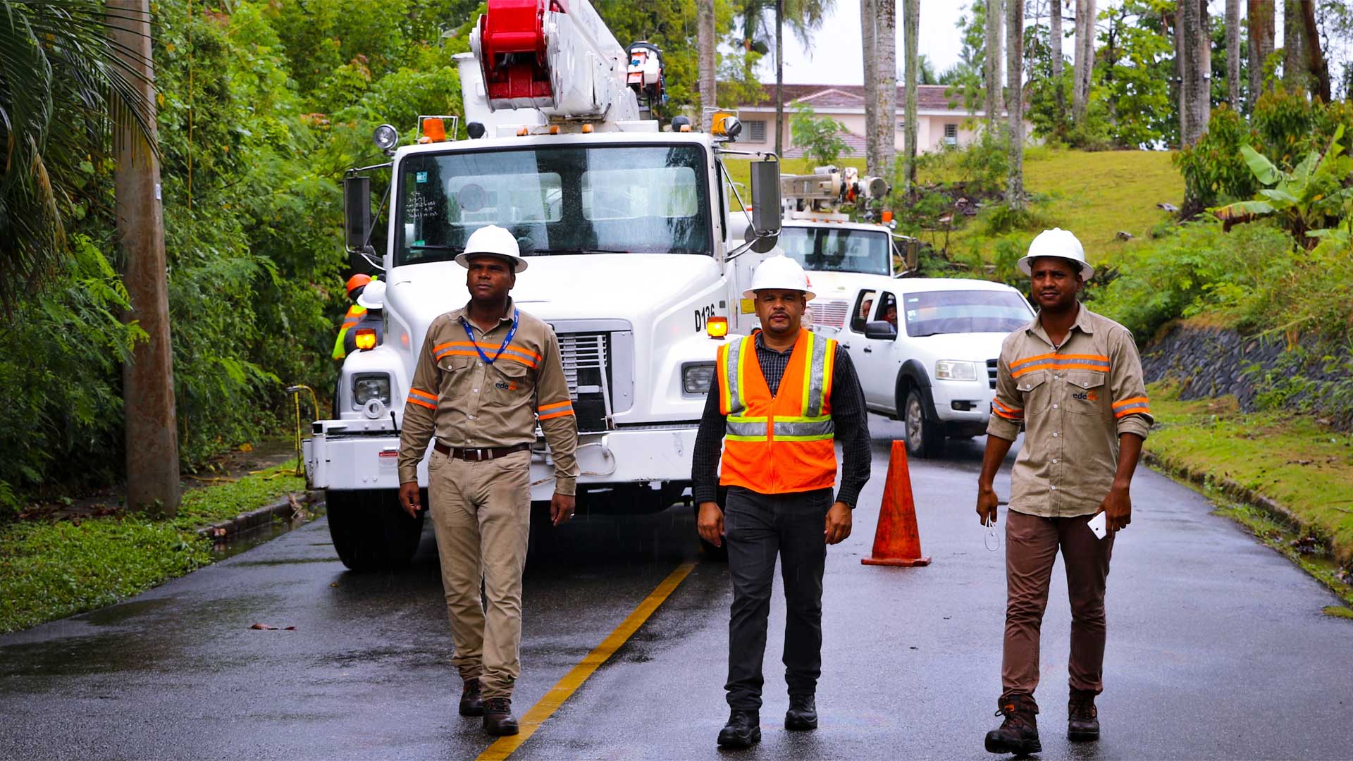 Mantenimientos Redes Edesur se hace evidente ante paso Onda Tropical