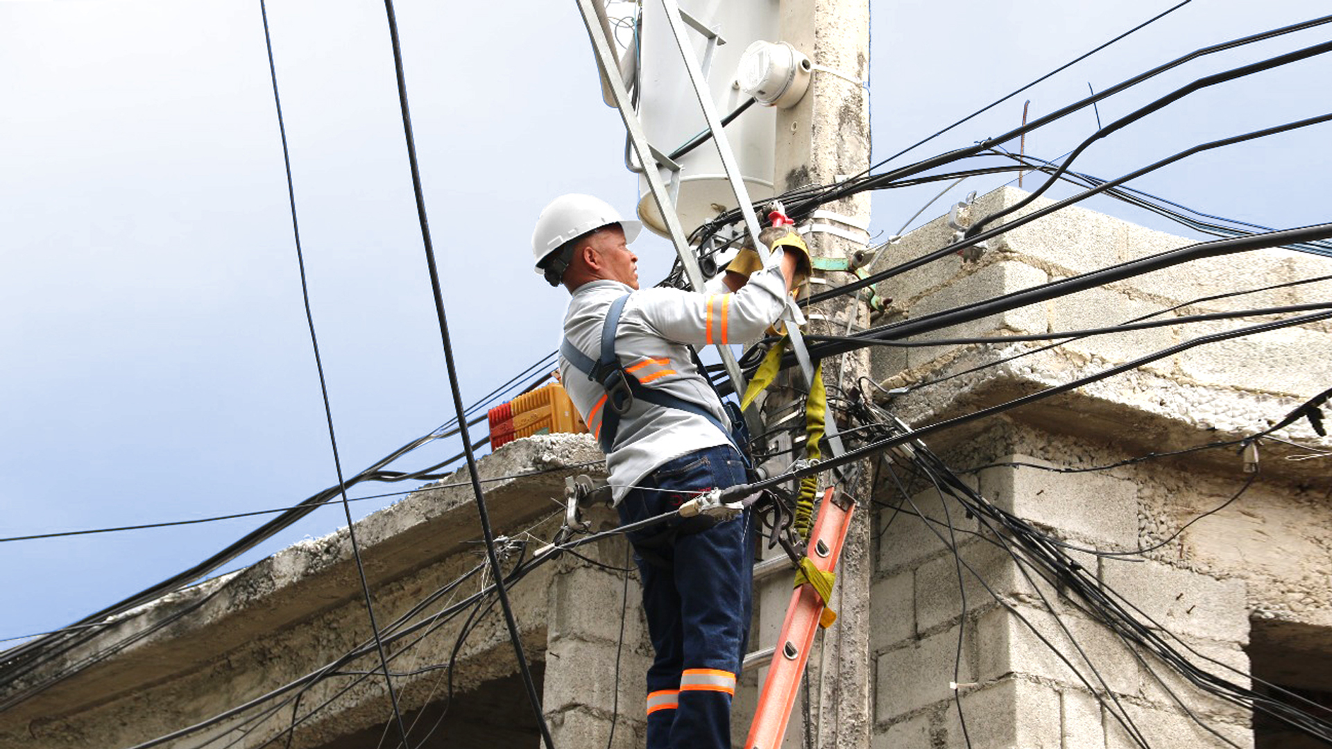 En 3 meses, más de 105 ciudadanos detenidos por robo de energía